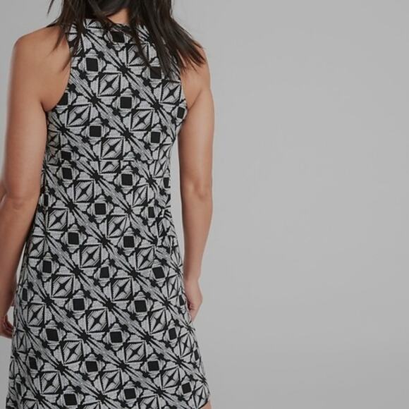 Athleta Santorini High Neck Printed Dress Size M Athleisure Camping Outdoors - Picture 7 of 7